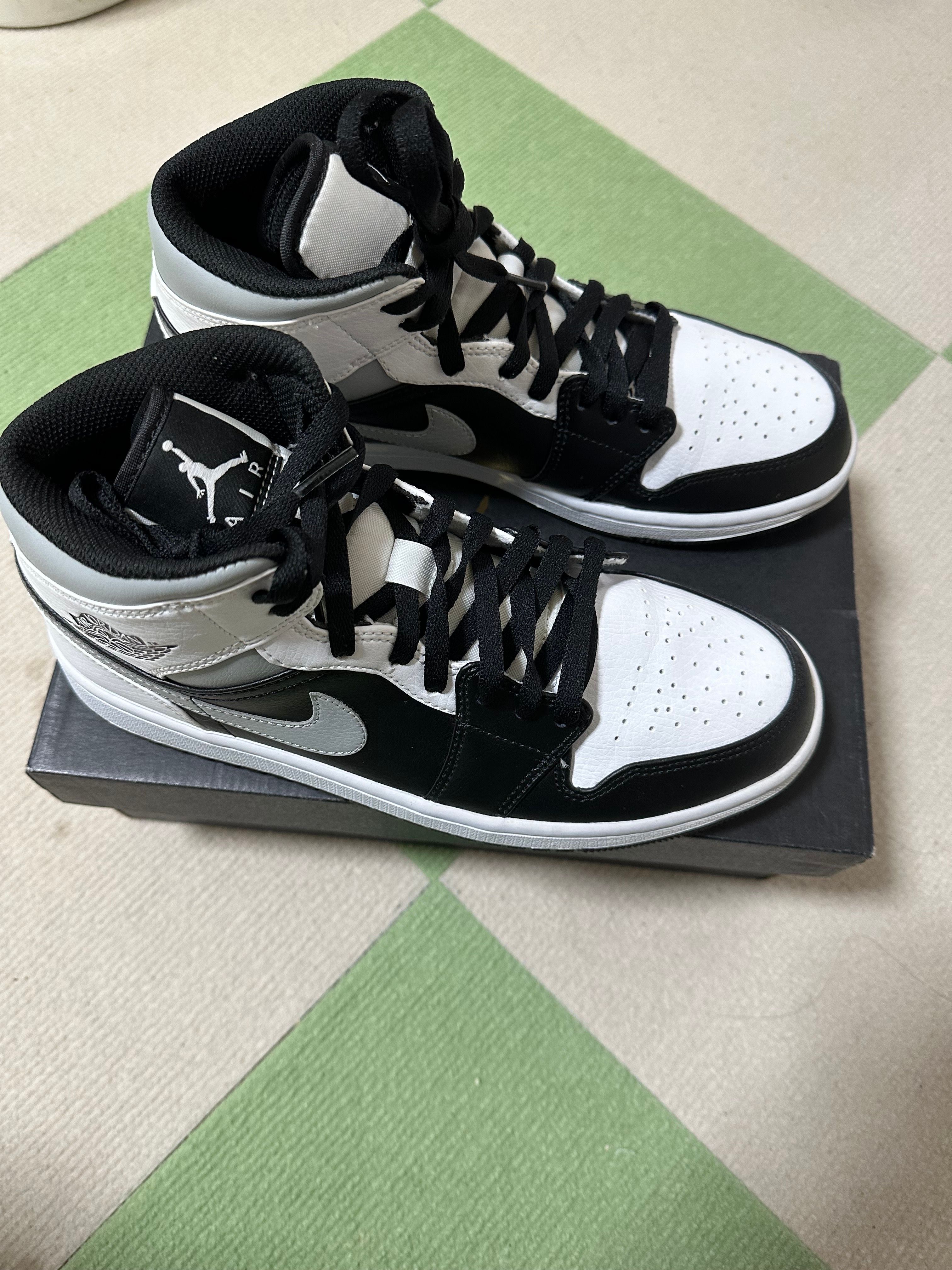 NIKE AIR JORDAN 1 MID "WHITE SHADOW"