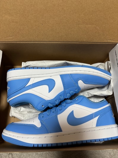 Nike Women's Air Jordan 1 Low "UNC"