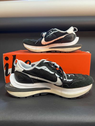 sacai × Nike Vapor Waffle "Black and White"