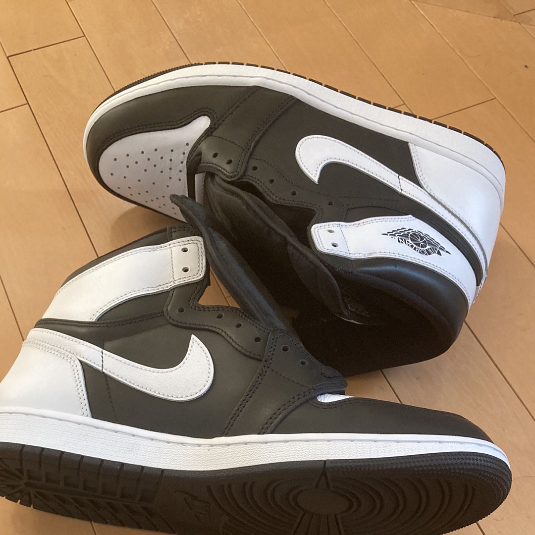Nike Air Jordan 1 Retro High OG "Black/White"