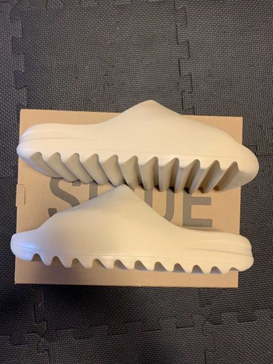 adidas YEEZY Slide "Bone" (FW6345)
