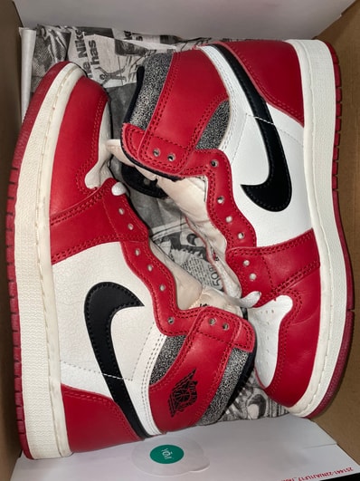 Nike Air Jordan 1 High OG "Lost & Found/Chicago"