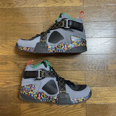 Nike air 2025 raid original
