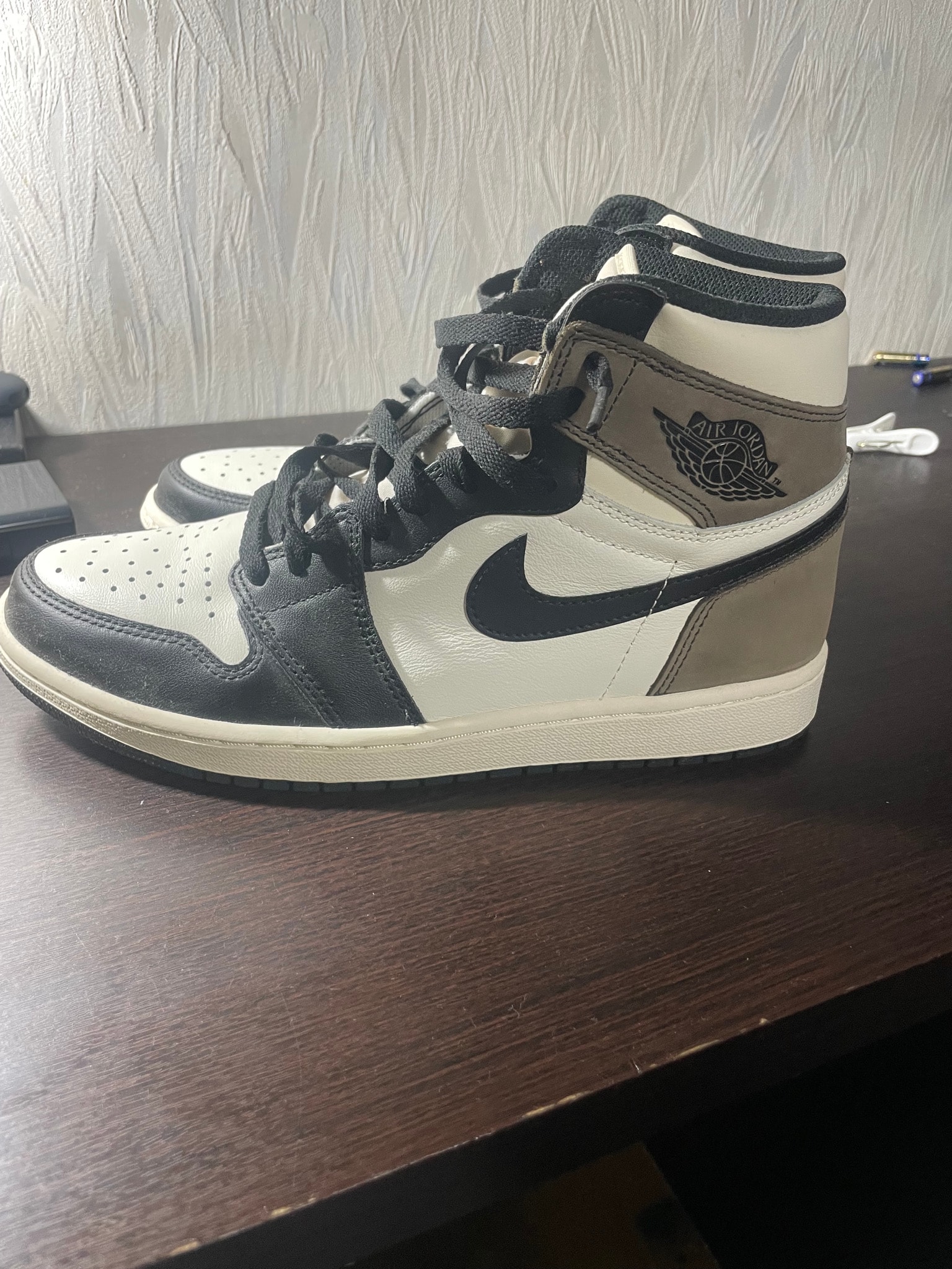 Nike Air Jordan 1 High OG "Sail/Dark Mocha/Black"