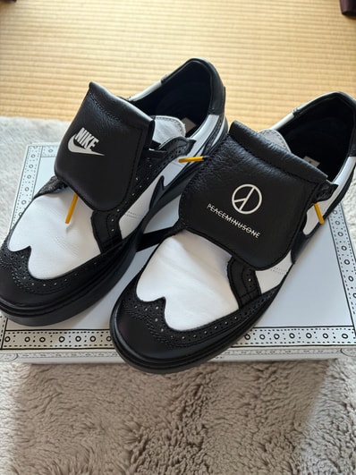 PEACEMINUSONE × Nike Kwondo 1 "Black and White" / G-DRAGON