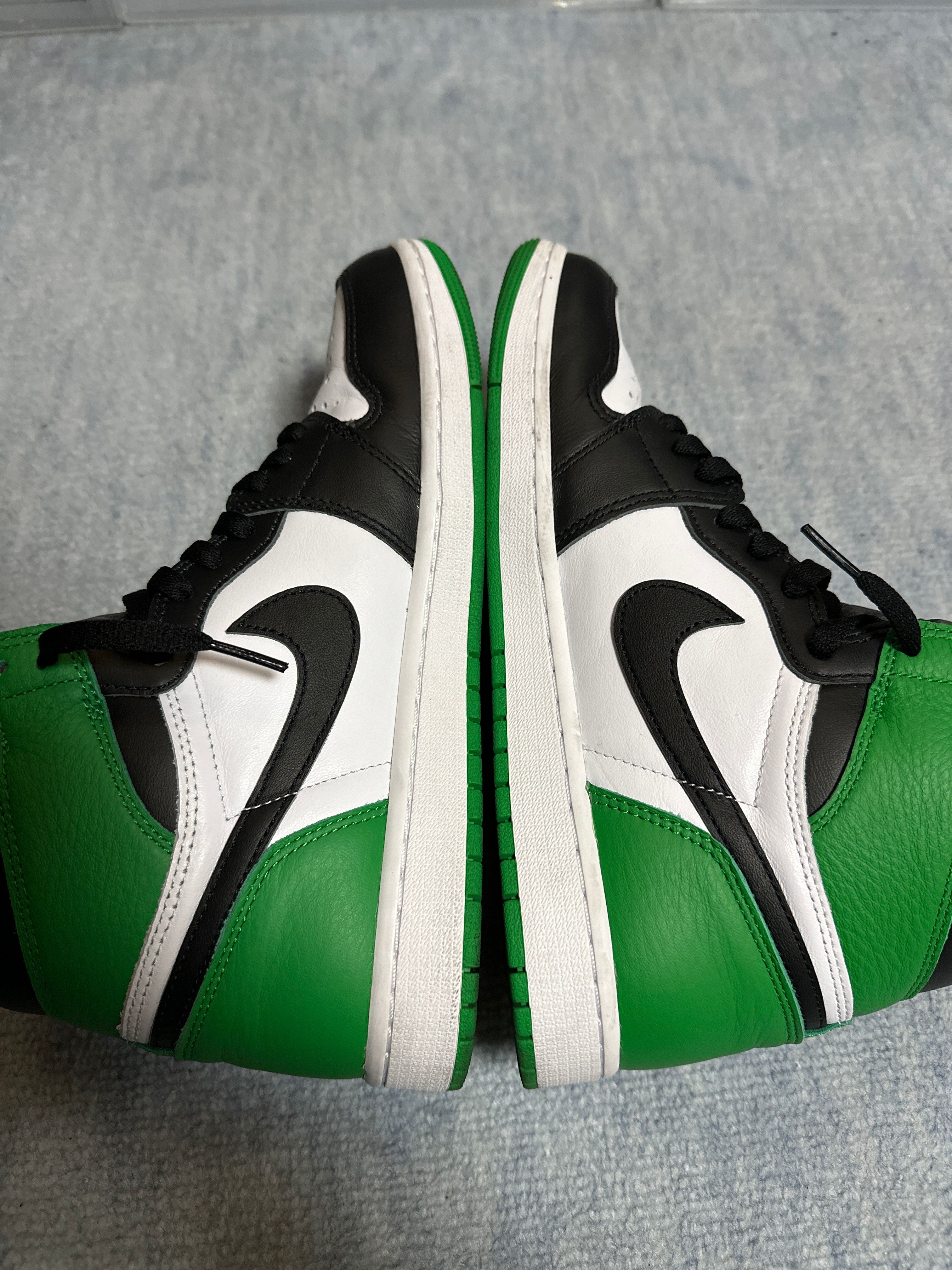 Nike Air Jordan 1 Retro High OG "Celtics/Black and Lucky Green" (2023)