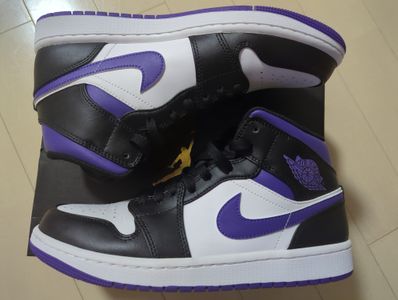 Nike Air Jordan 1 Mid "Black/Court Purple"