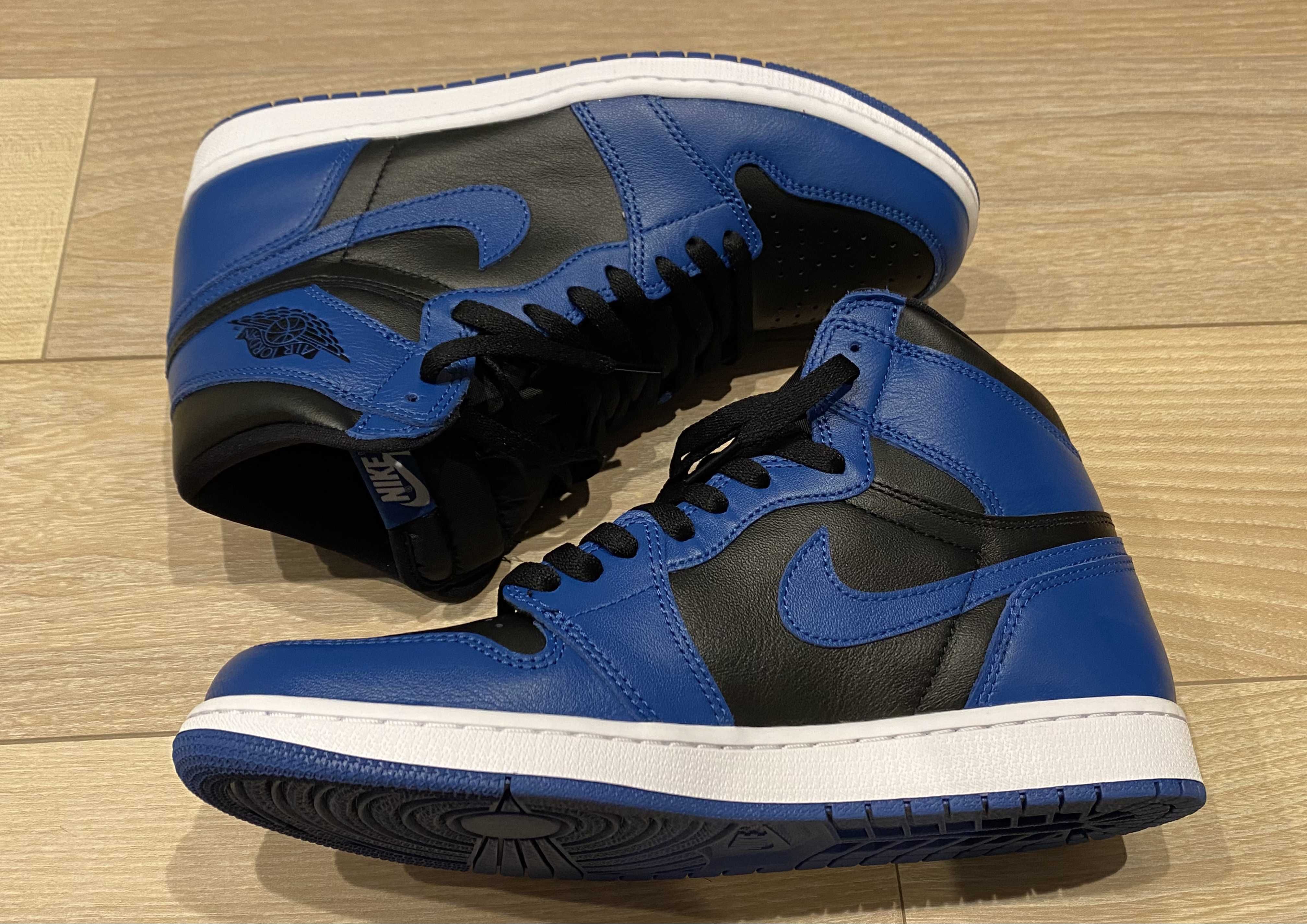 Nike Air Jordan 1 Retro High OG "Dark Marina Blue"