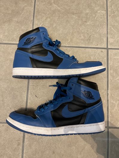 Nike Air Jordan 1 Retro High OG "Dark Marina Blue"