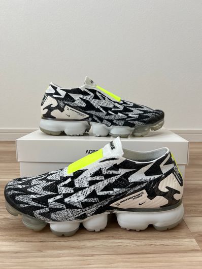 Acronym × Nike Vapormax Moc 2 "Light BoneE"