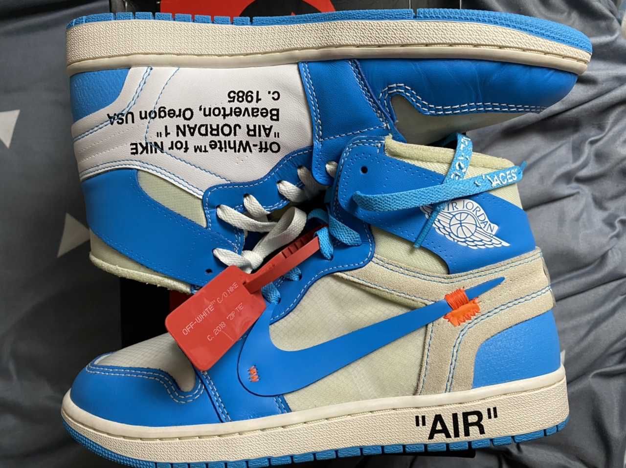 Off-White × Nike Air Jordan 1 High UNC "White/Dark Powder Blue"
