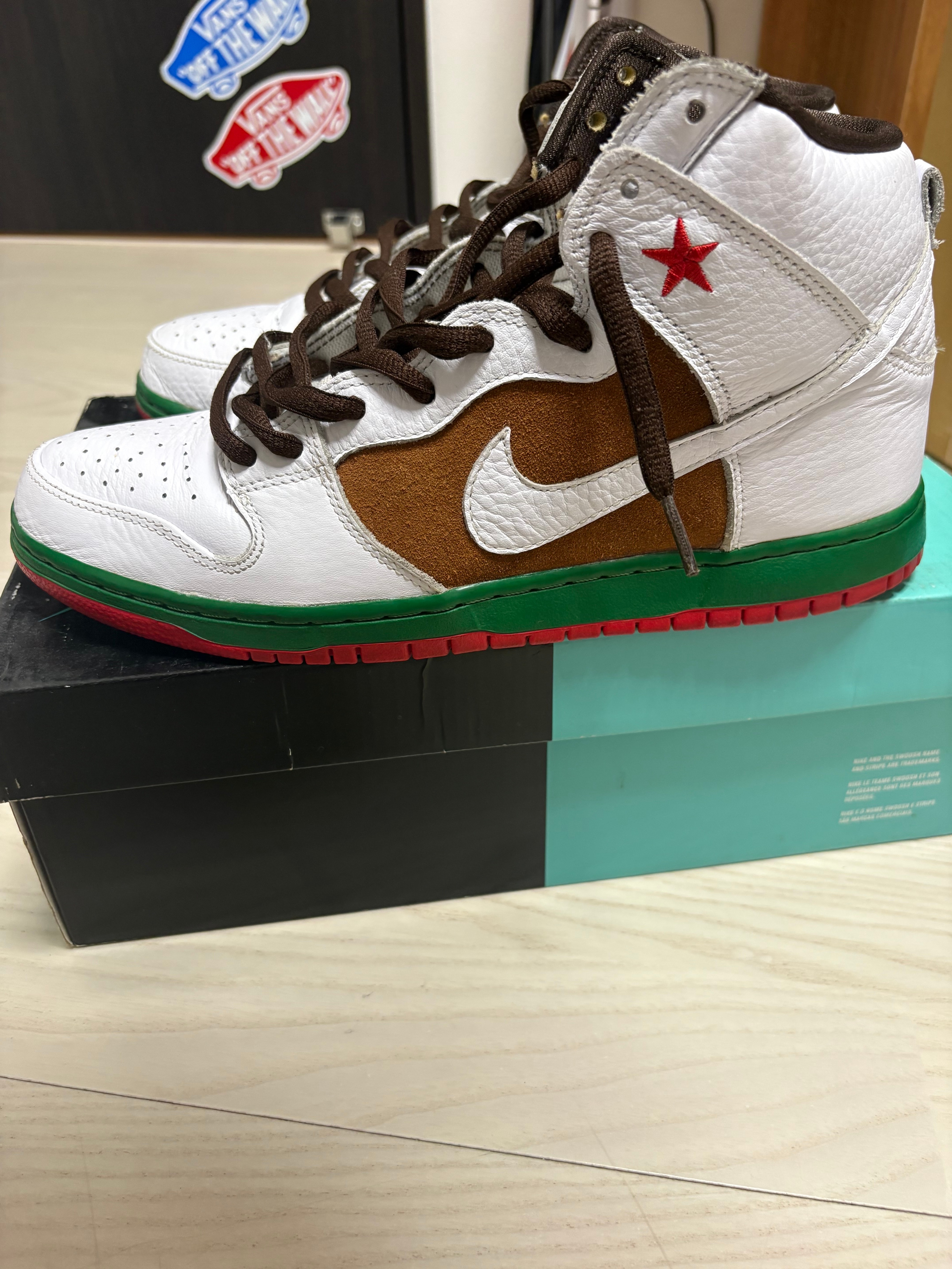 Nike SB Dunk High Premium "California"