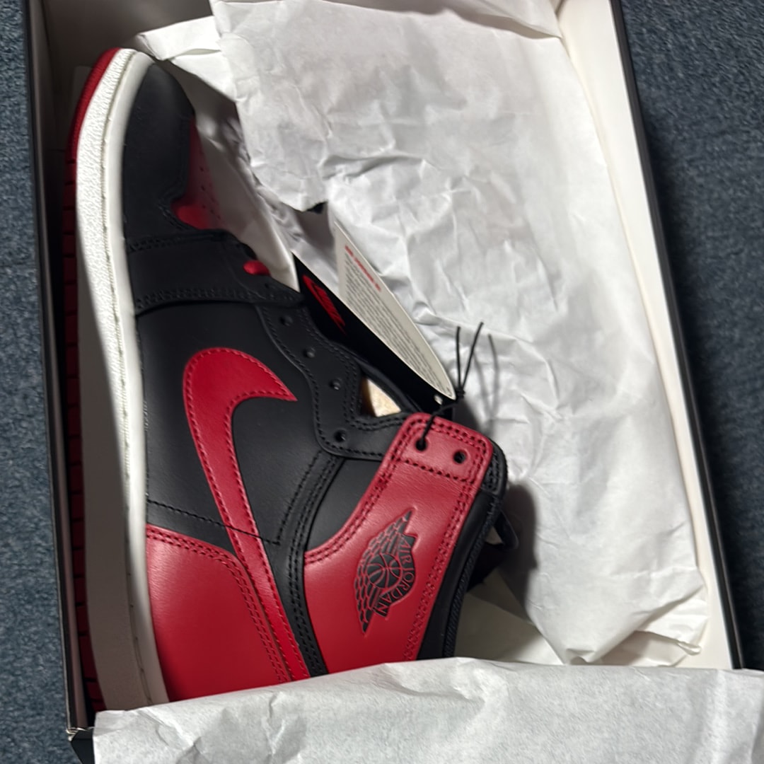 Nike Air Jordan 1 High 85 "Bred" (2025)