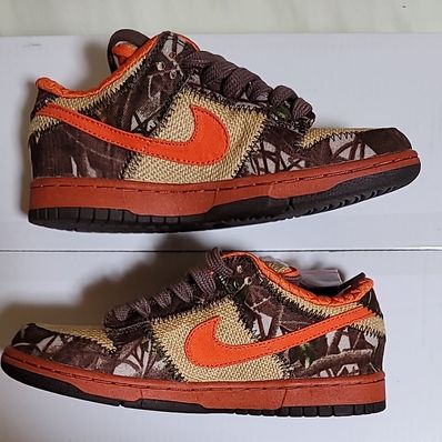 Nike SB Dunk Low "Reese Forbes Hunter"