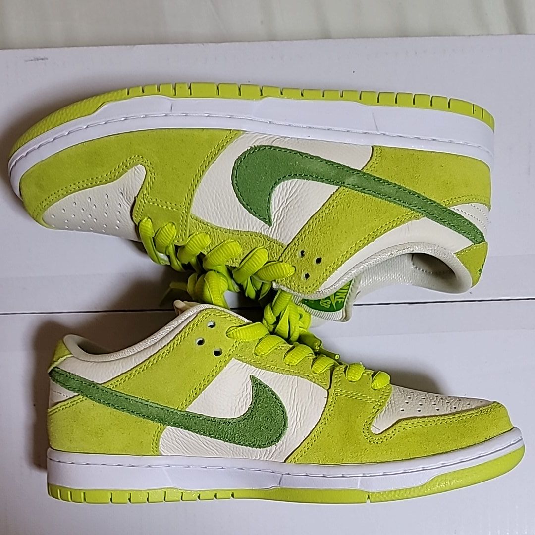 Nike SB Dunk Low "Green Apple"