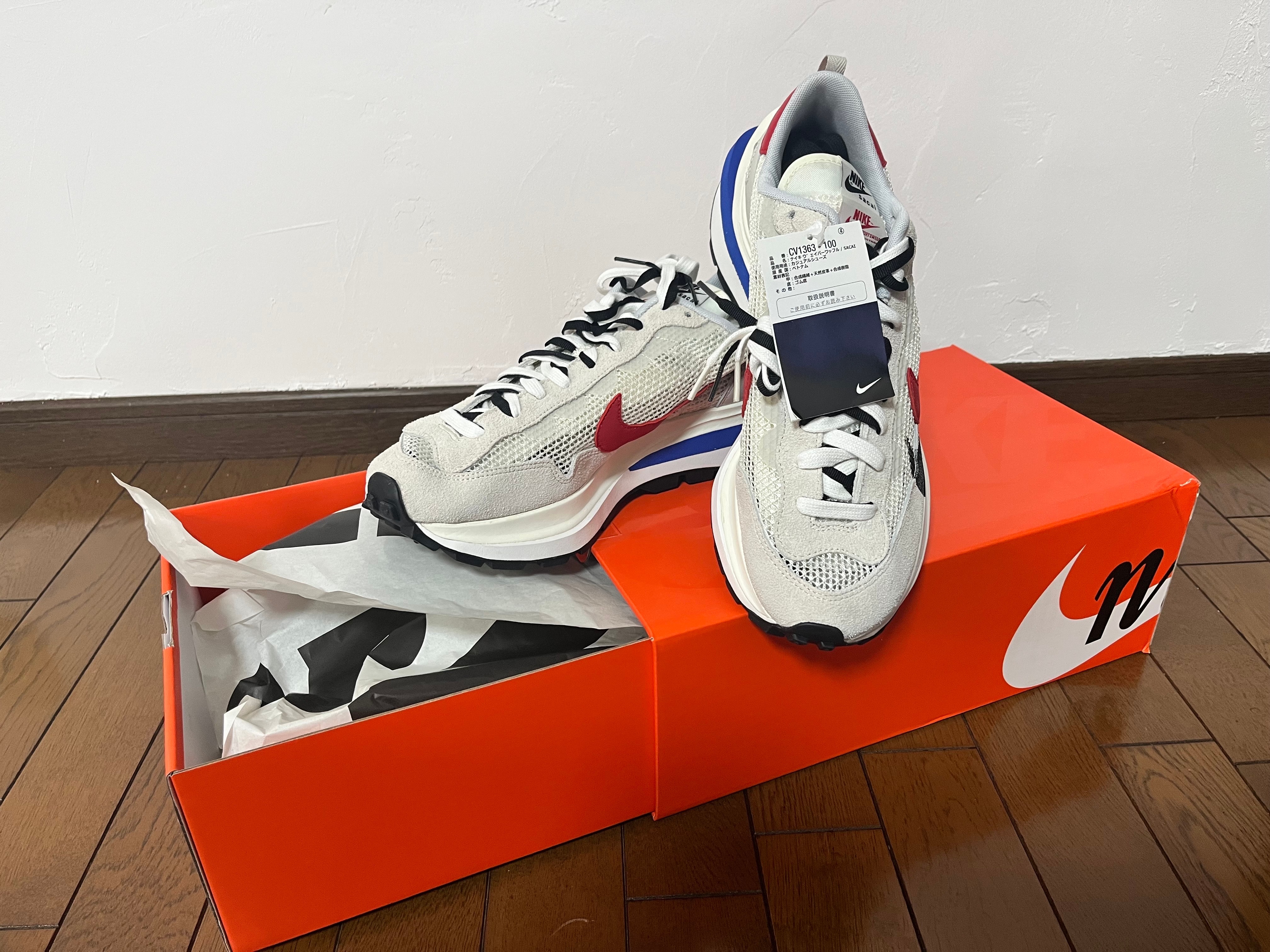 sacai × Nike Vapor Waffle "Royal Fuchsia"