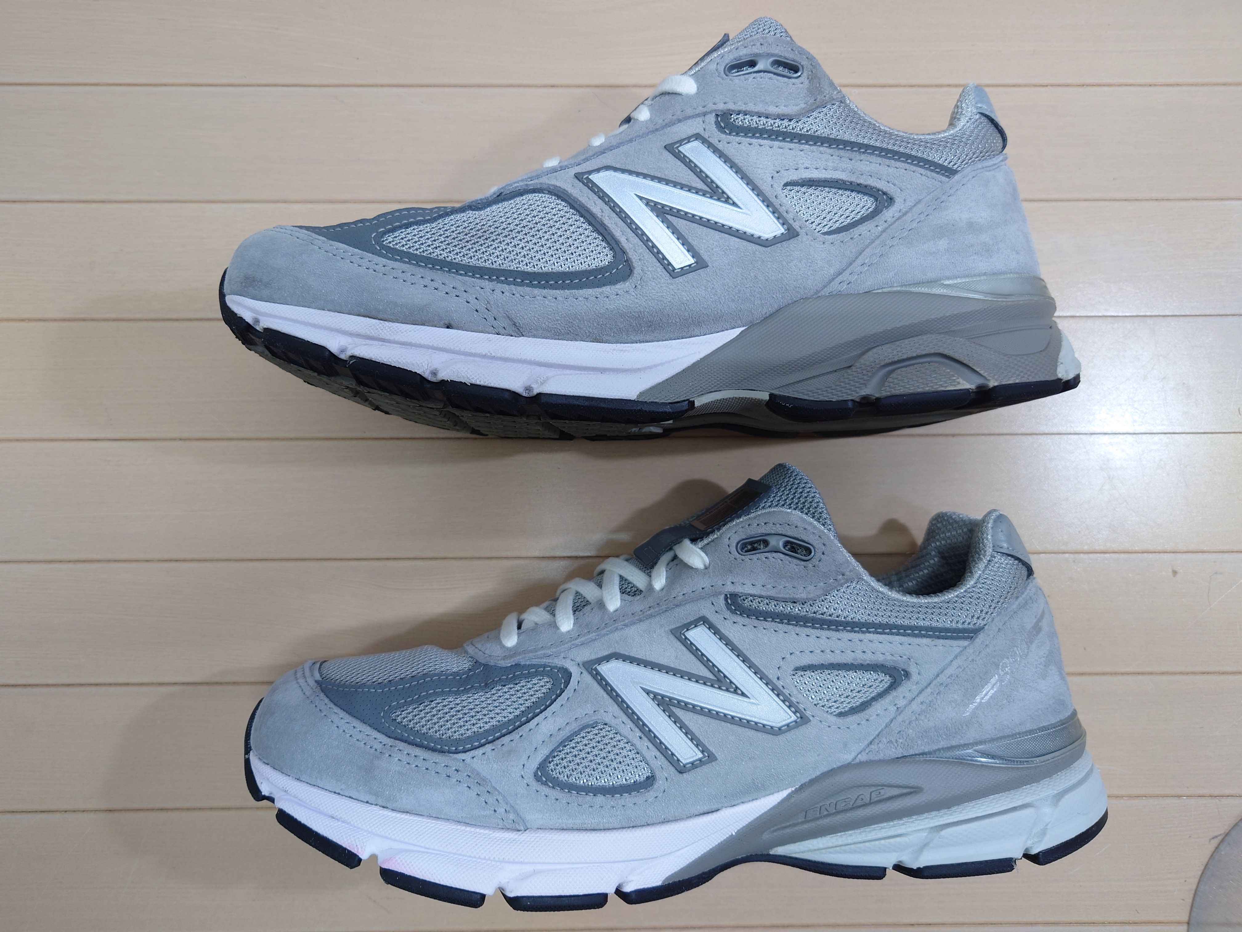 New Balance 990V4 "Grey Silver"