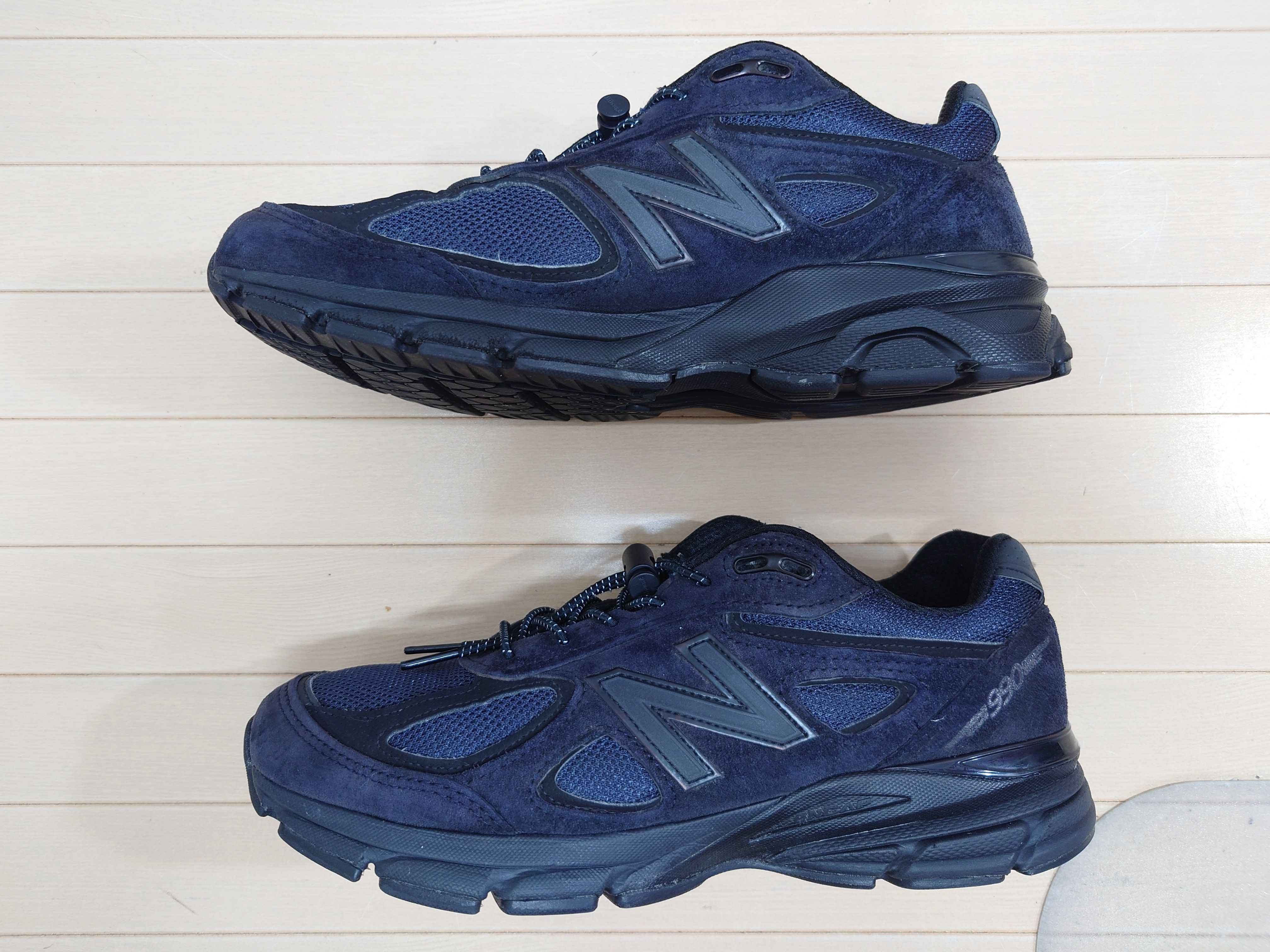 JJJJound × New Balance 990V4 "Navy"