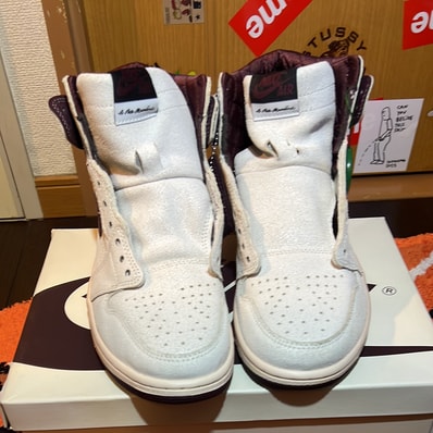 A Ma Maniere × Nike Air Jordan 1 Retro High OG "Sail and Burgundy"