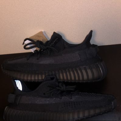adidas YEEZY Boost 350V2 "Onyx"