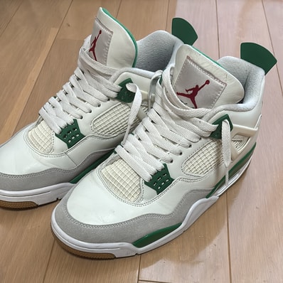 Nike SB × Air Jordan 4 Retro SP "Pine Green"