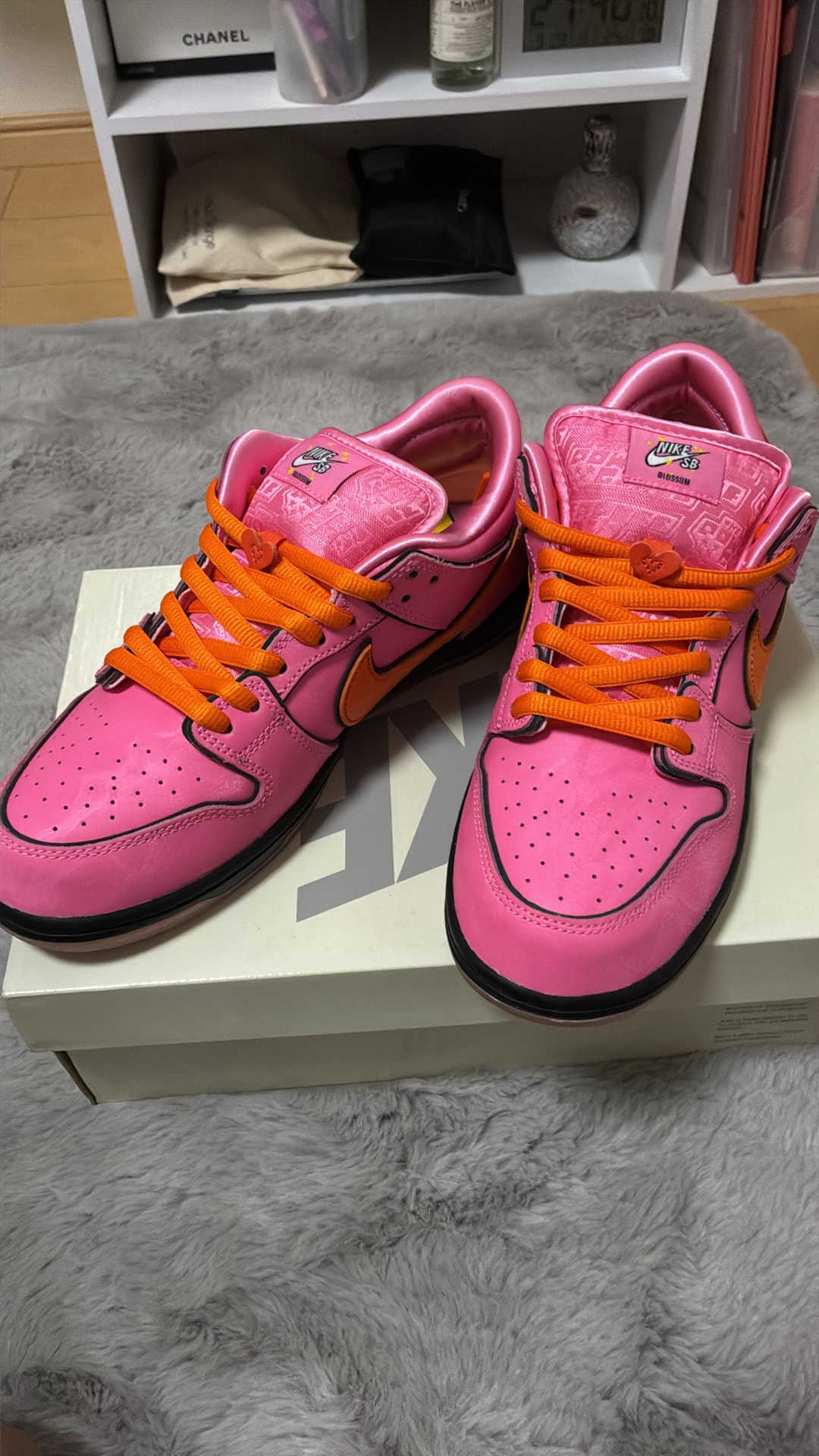 The Powerpuff Girls × Nike SB Dunk Low Pro QS "Blossom"