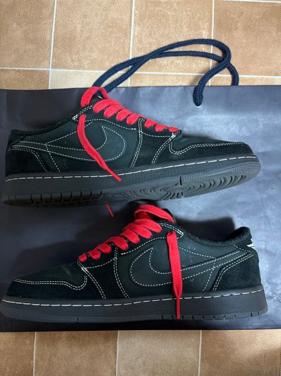 Travis Scott × Nike Air Jordan 1 Low OG SP "Black Phantom"