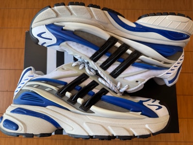 Pharrell Williams × adidas Jellyfish "Team Royal Blue"