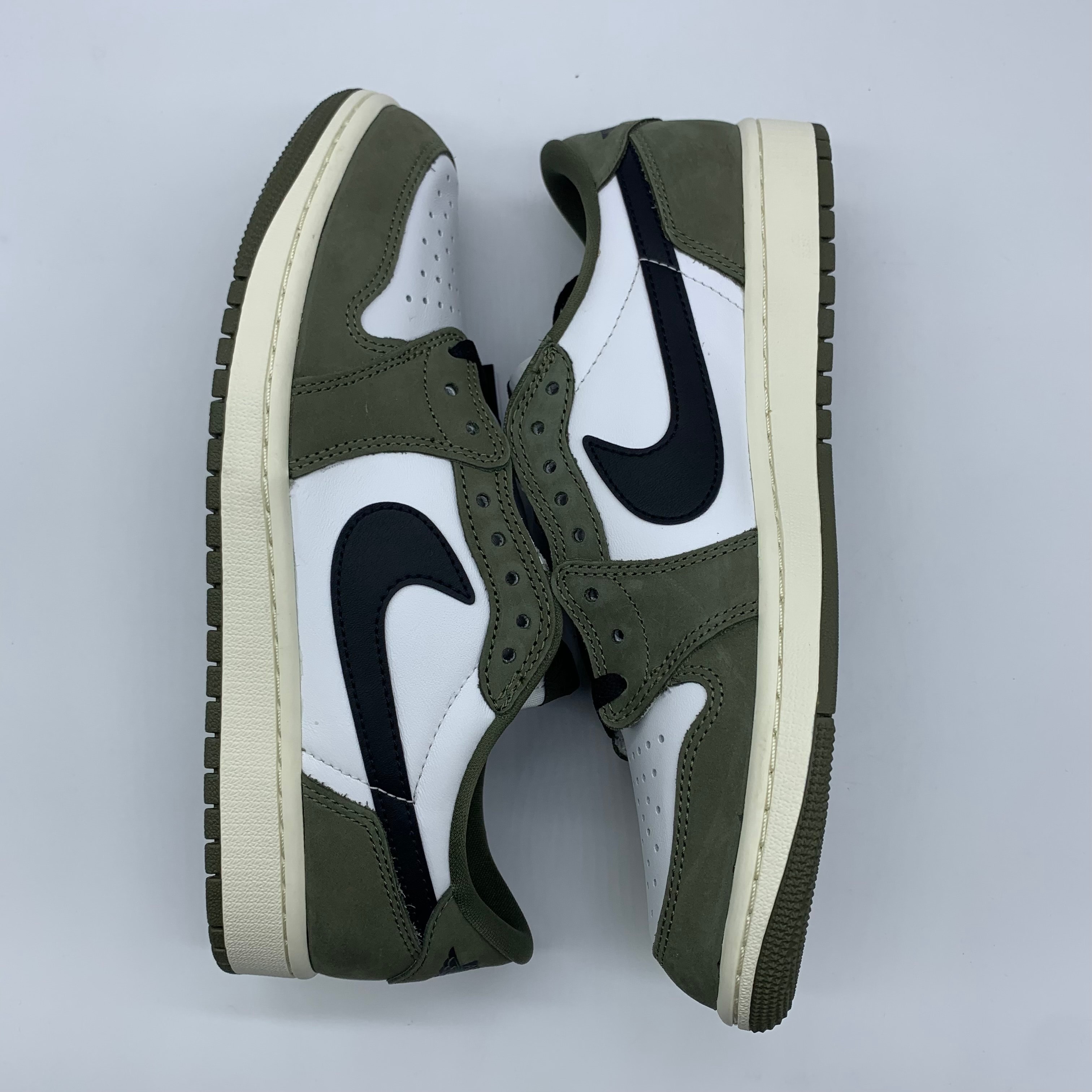 Nike Air Jordan 1 Low OG "Medium Olive and Summit White"
