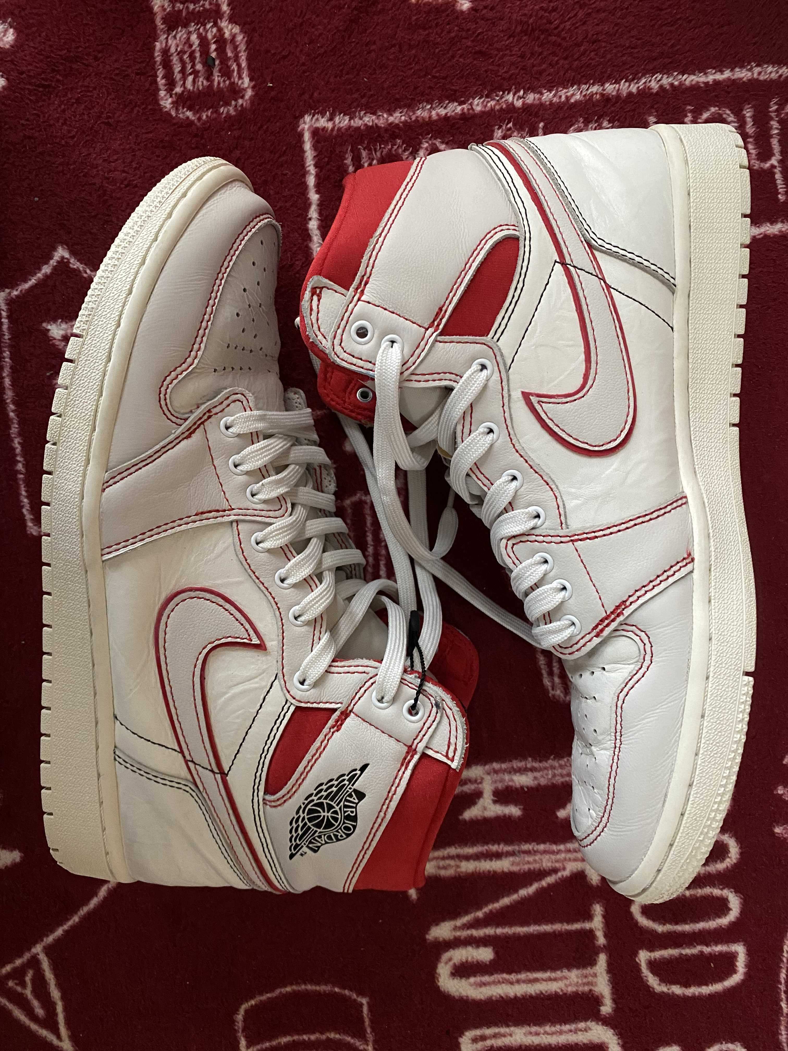 Nike Air Jordan 1 Retro High OG "Sail/University Red"     