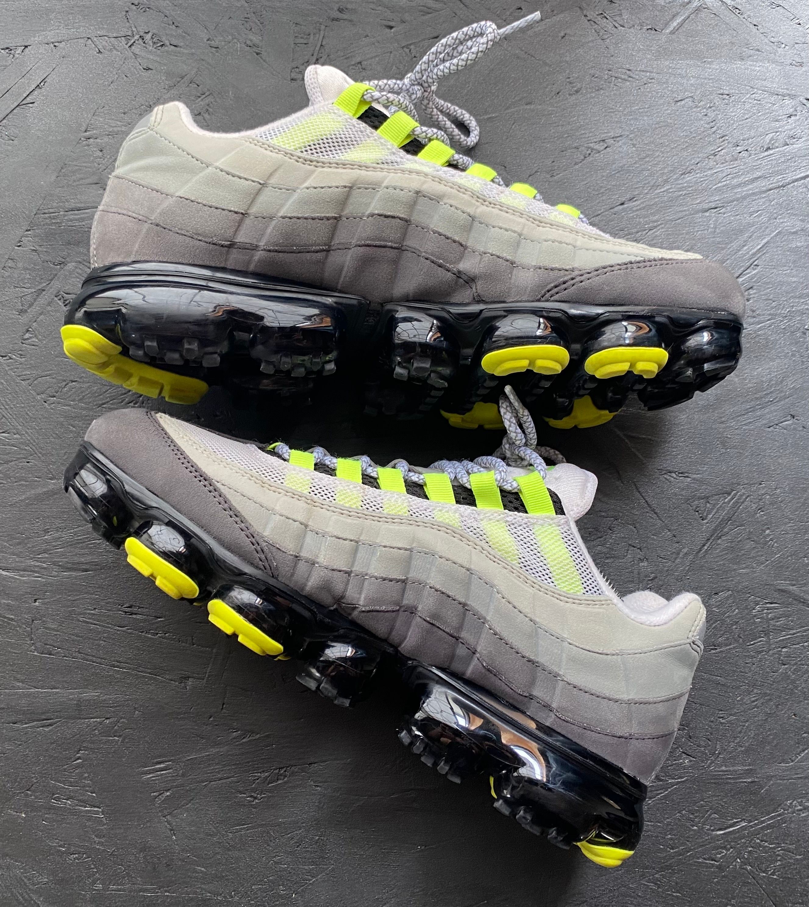 Nike Air Vapormax 95 "Neon"