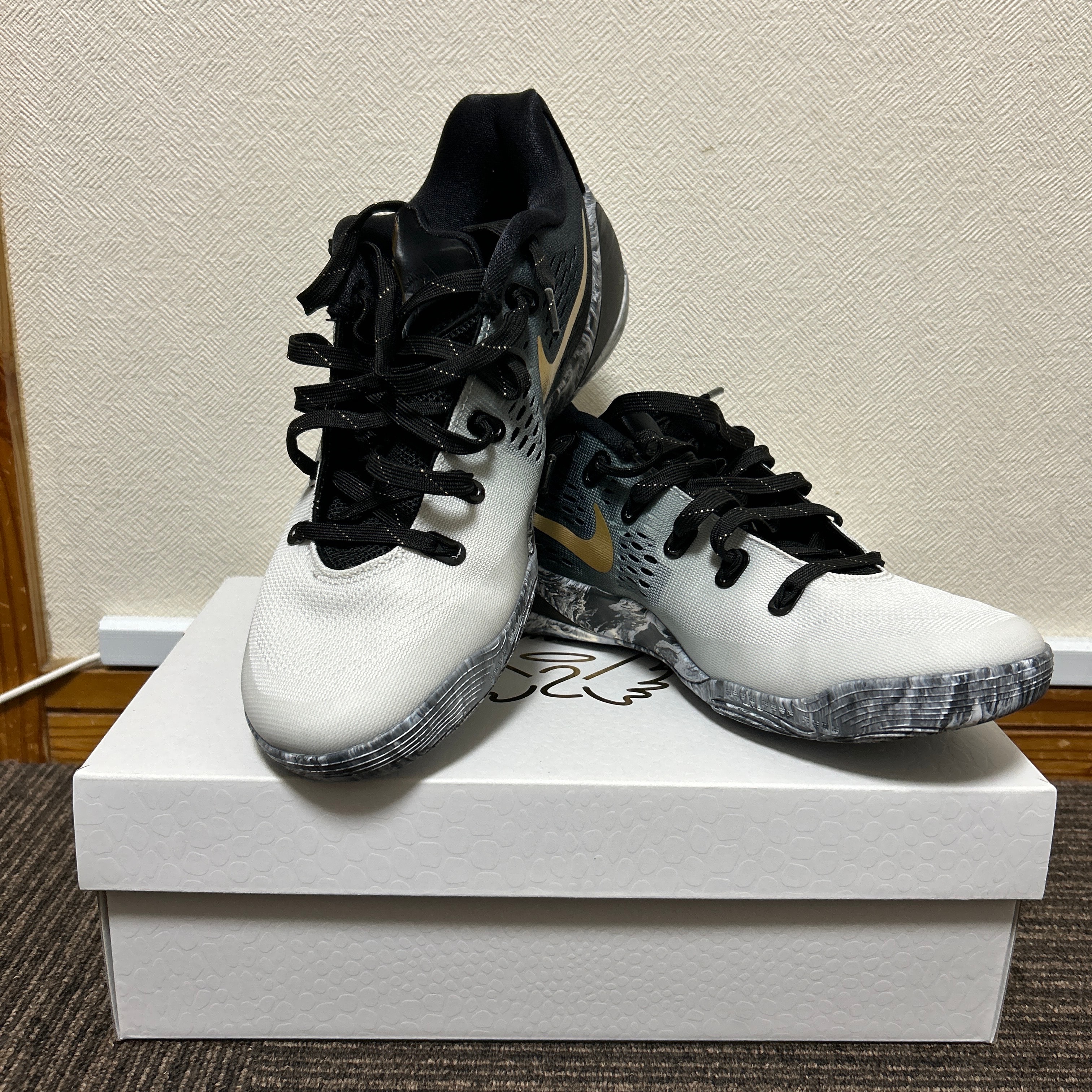 Nike Kobe 9 Low Protro EM "Mambacita"