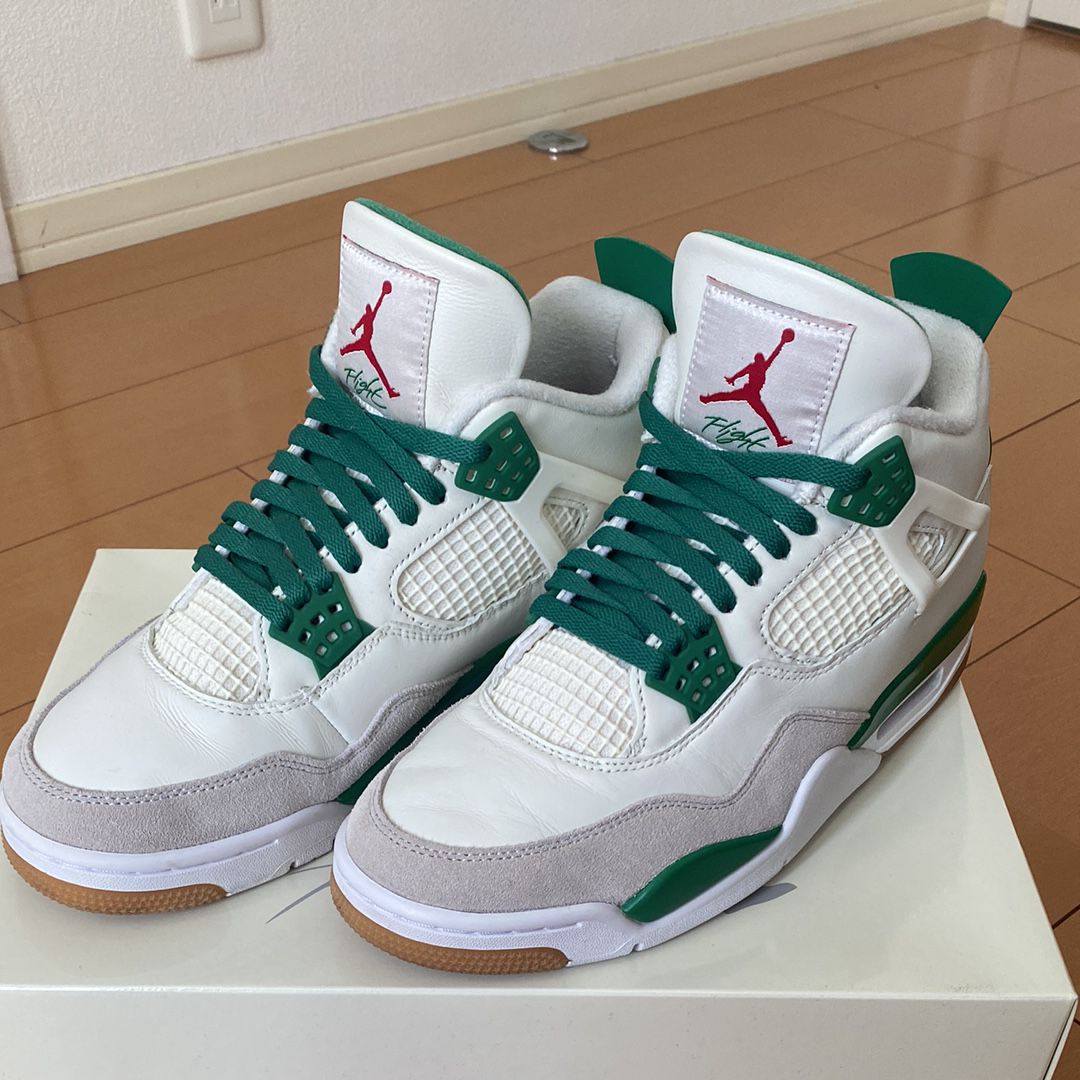 Nike SB × Air Jordan 4 Retro SP "Pine Green"