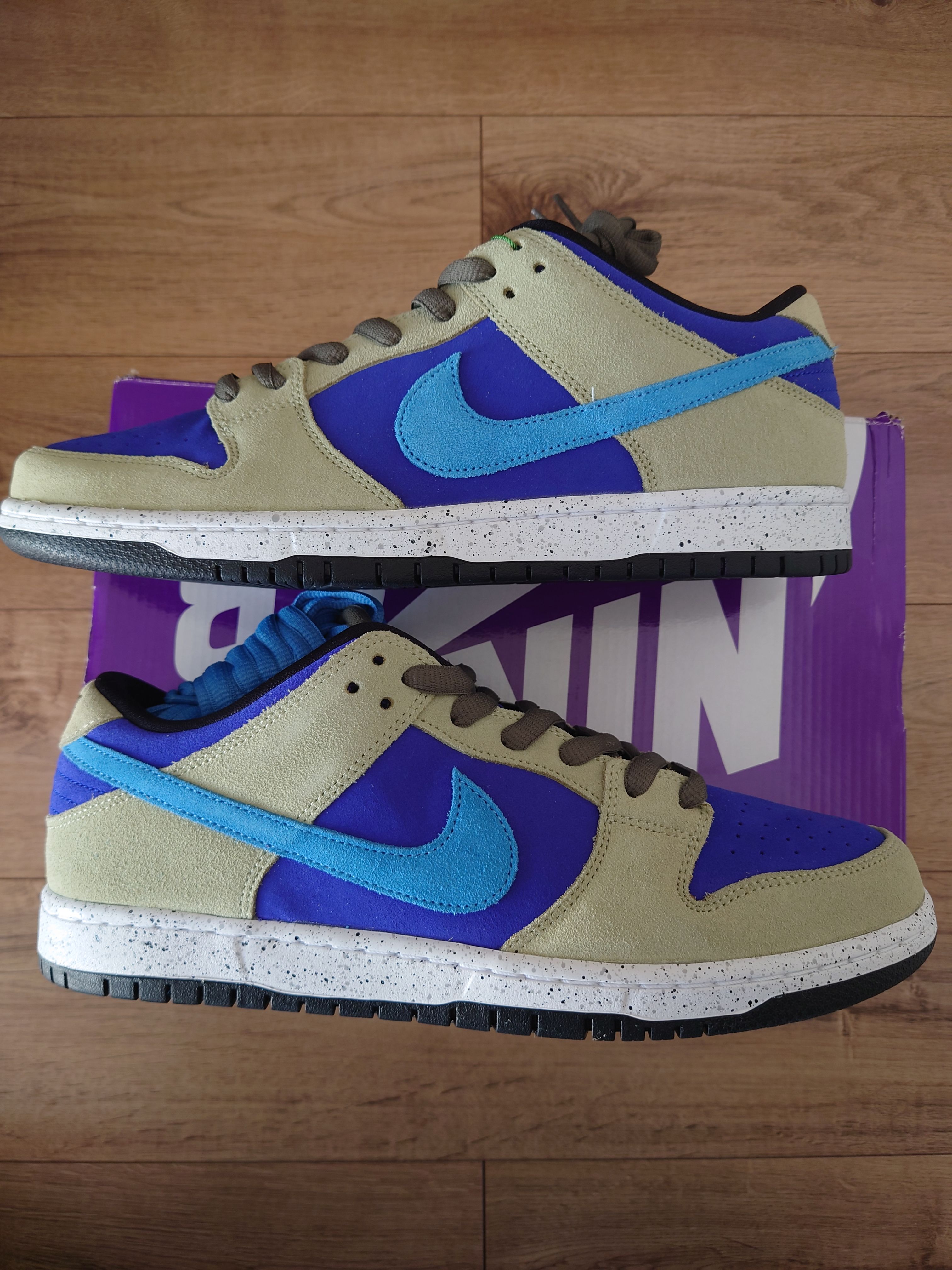 Nike SB Dunk Low "Celadon"