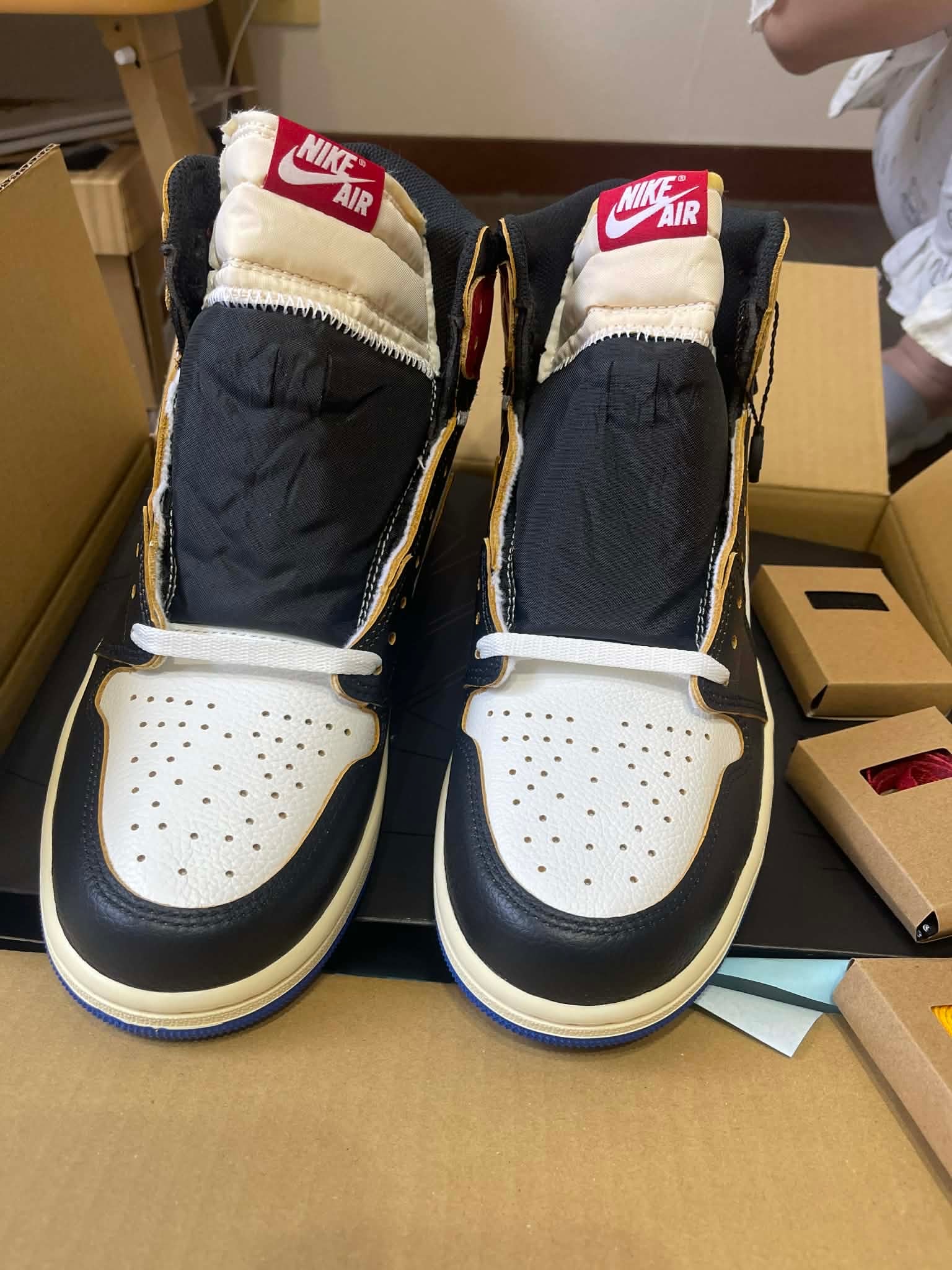 fragment design × UNION × Nike Air Jordan 1 High OG "Black/Varsity Red"