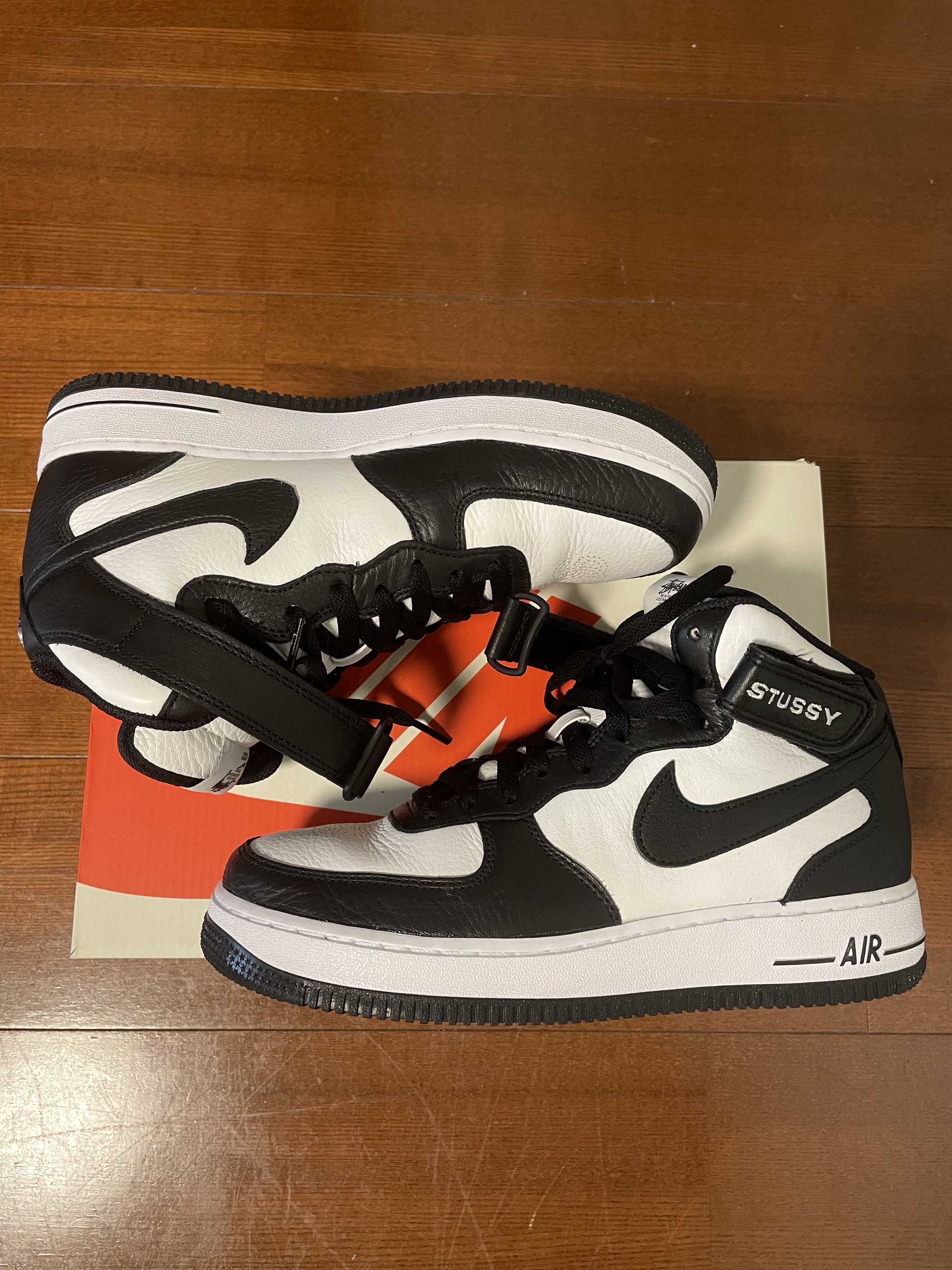 Stussy × Nike Air Force 1 Mid "Black and Light Bone"