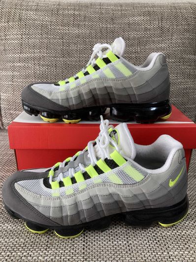 Nike Air Vapormax 95 "Neon"