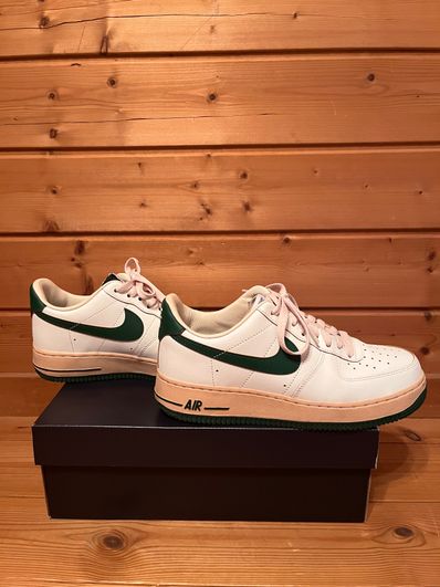 Nike Women's Air Force 1 Low "Green and Muslin"