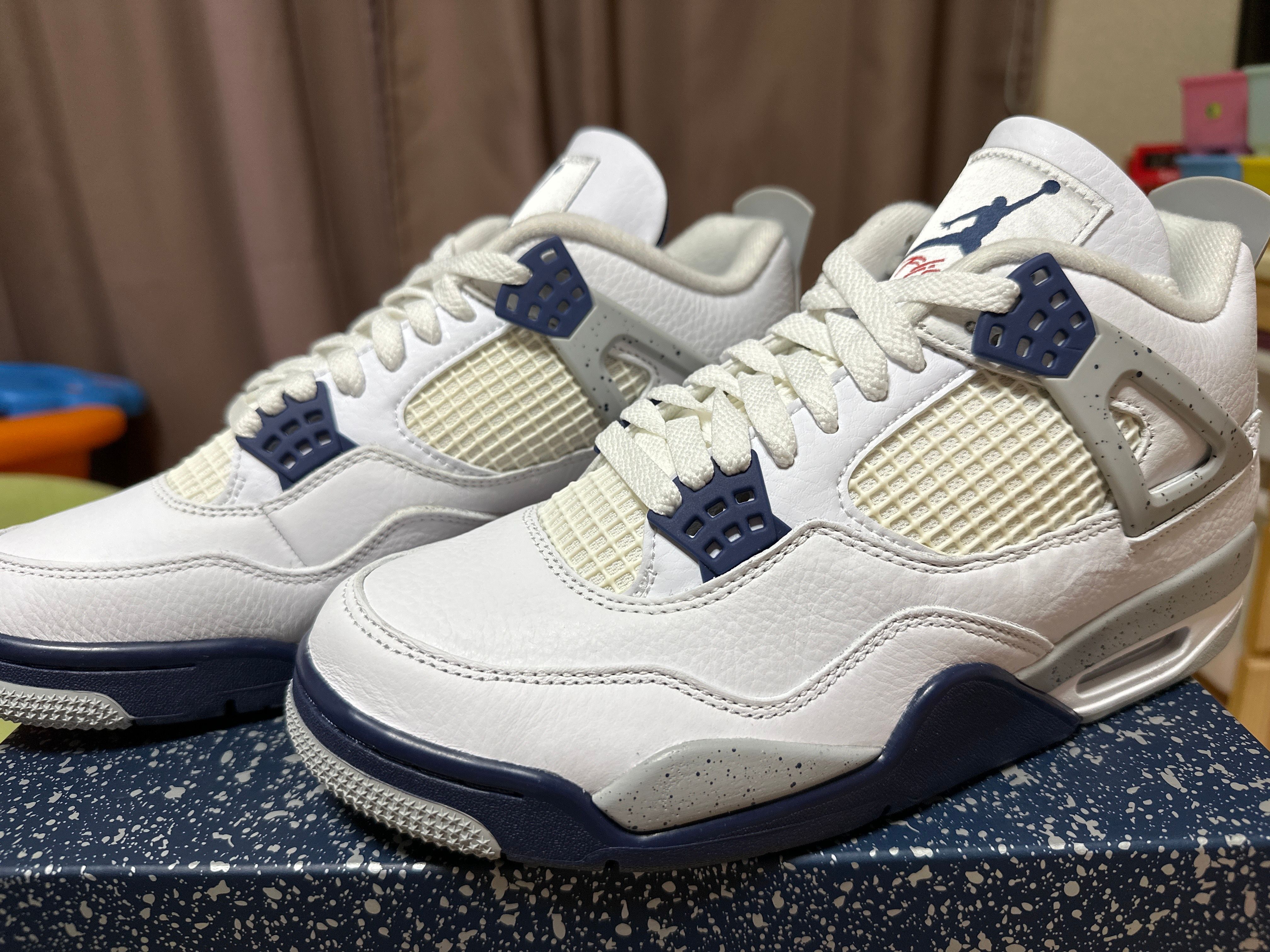 Nike Air Jordan 4 "Midnight Navy"