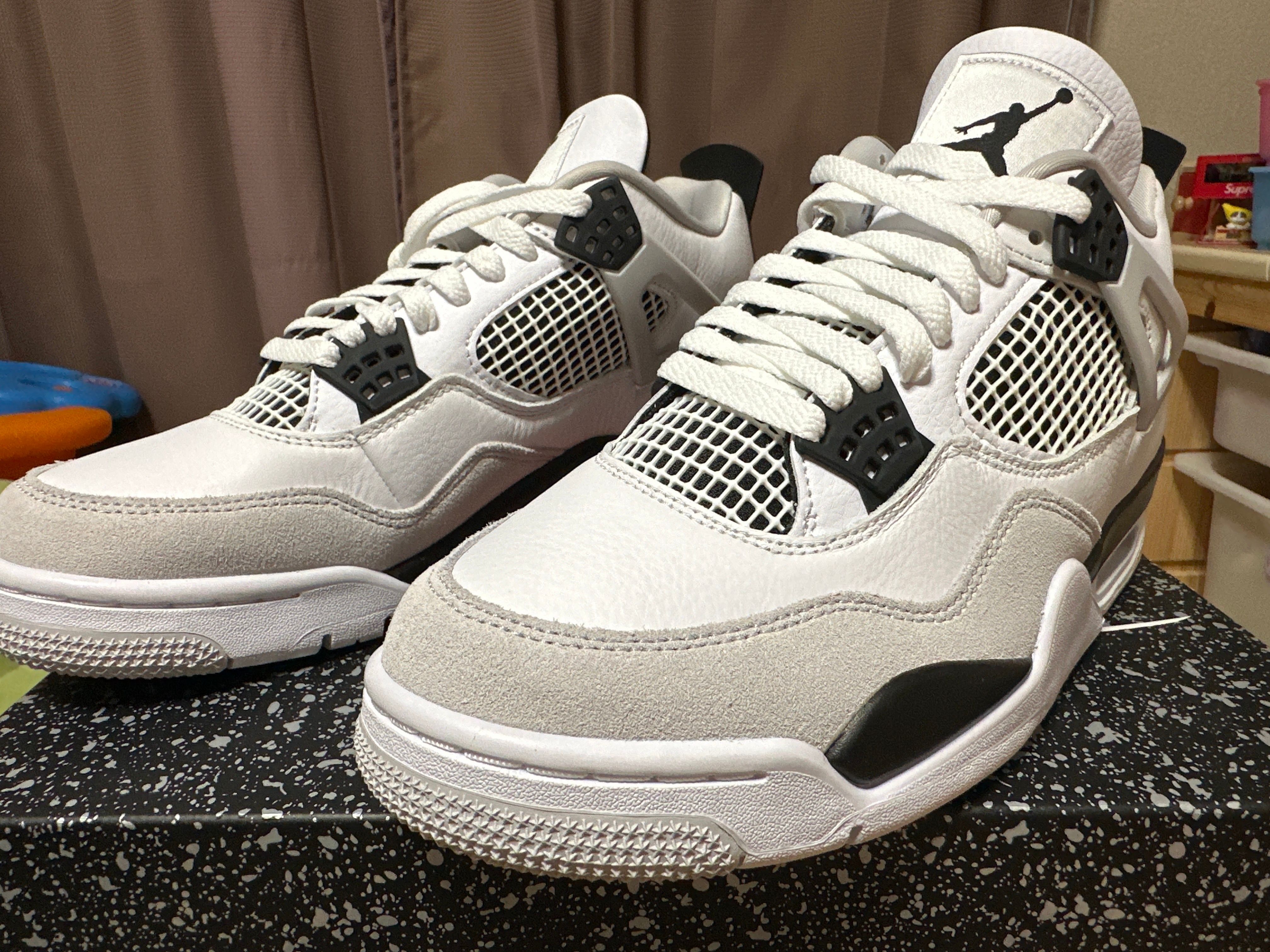 Nike Air Jordan 4 "Military Black"