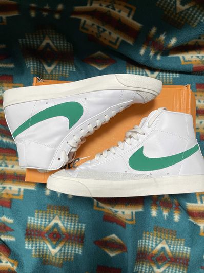 NIKE BLAZER MID VINTAGE 77 "LUCID GREEN"