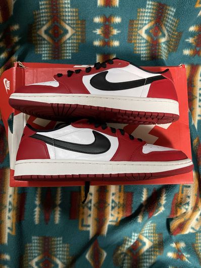 NIKE AIR JORDAN 1 RETRO LOW CHICAGO (2016)