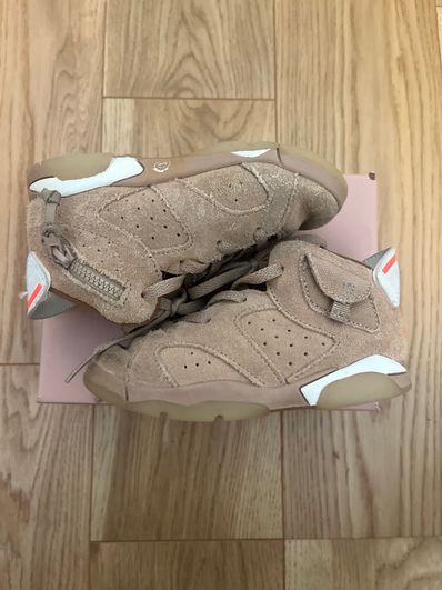 Travis Scott × Nike TD Air Jordan 6 "British Khaki"