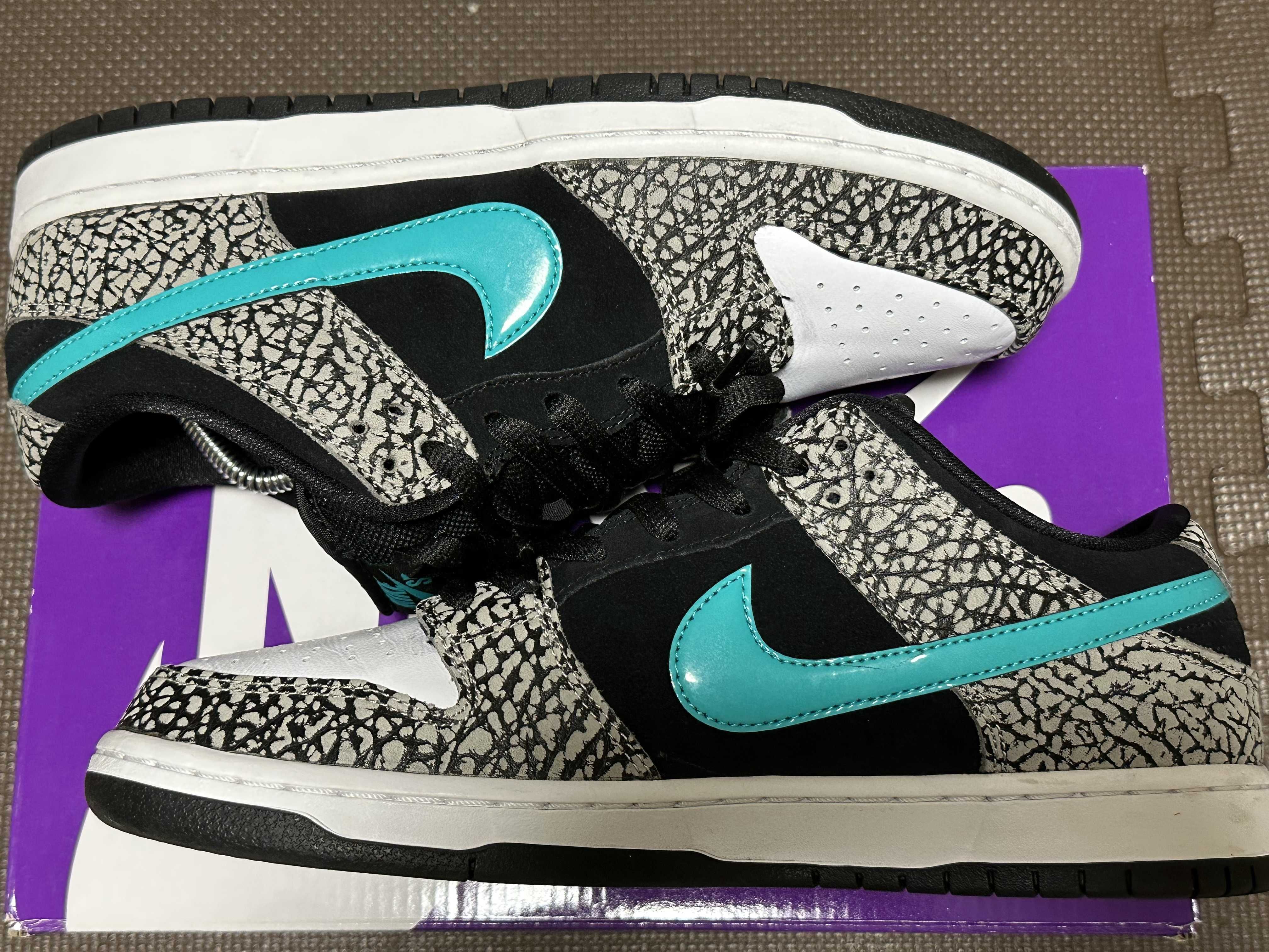 Nike SB Dunk Low "Elephant/Safari"