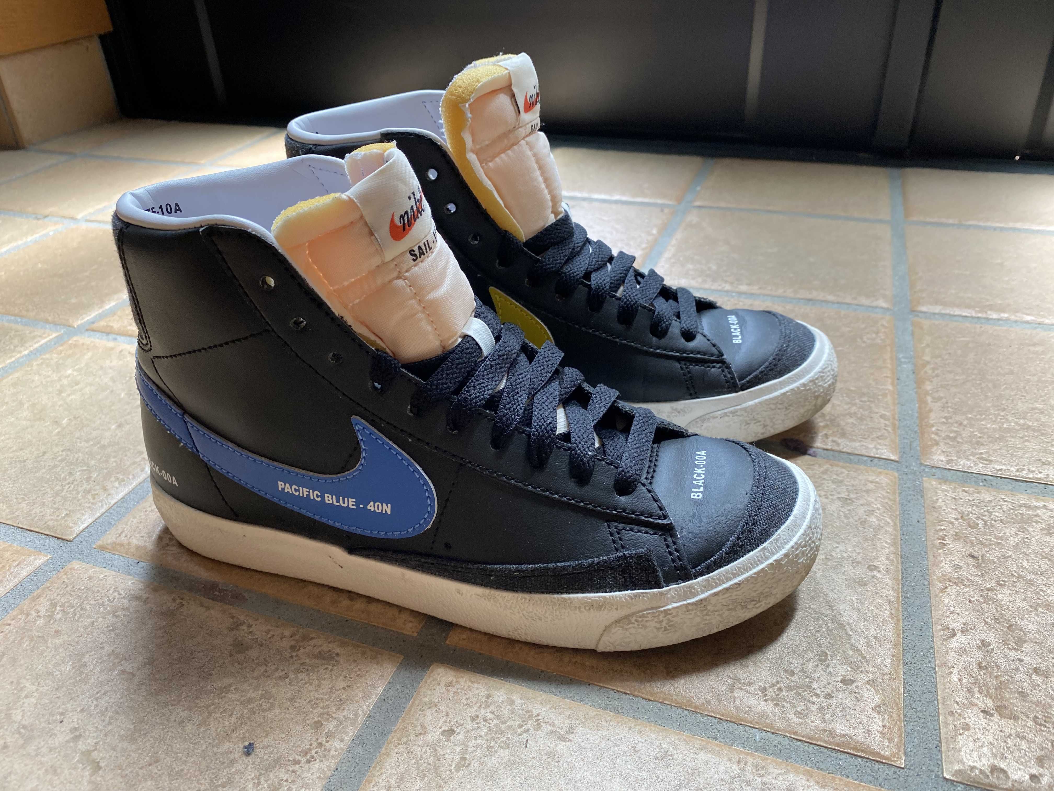 NIKE Women's BLAZER MID '77 "BLACK"