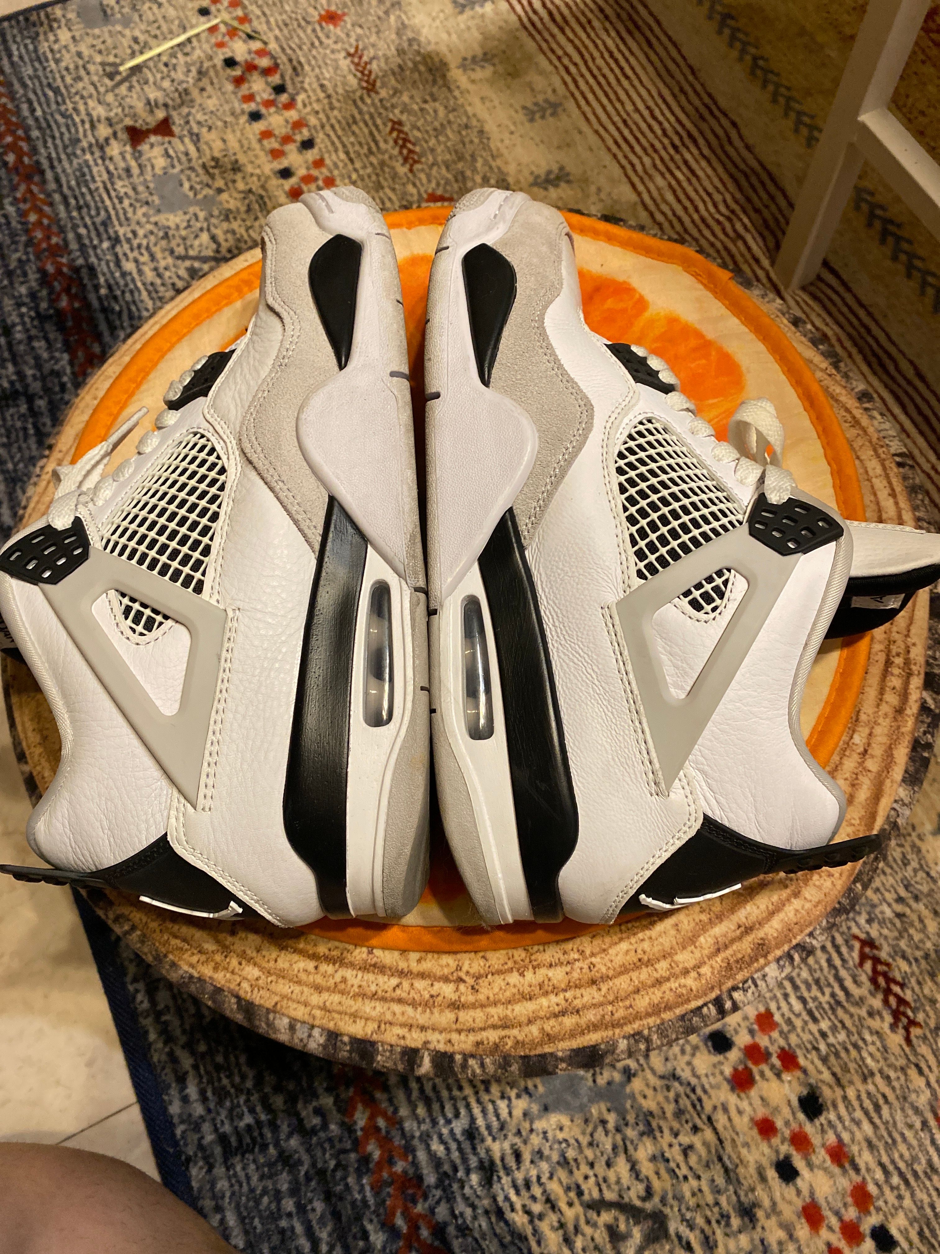 Nike Air Jordan 4 "Military Black"