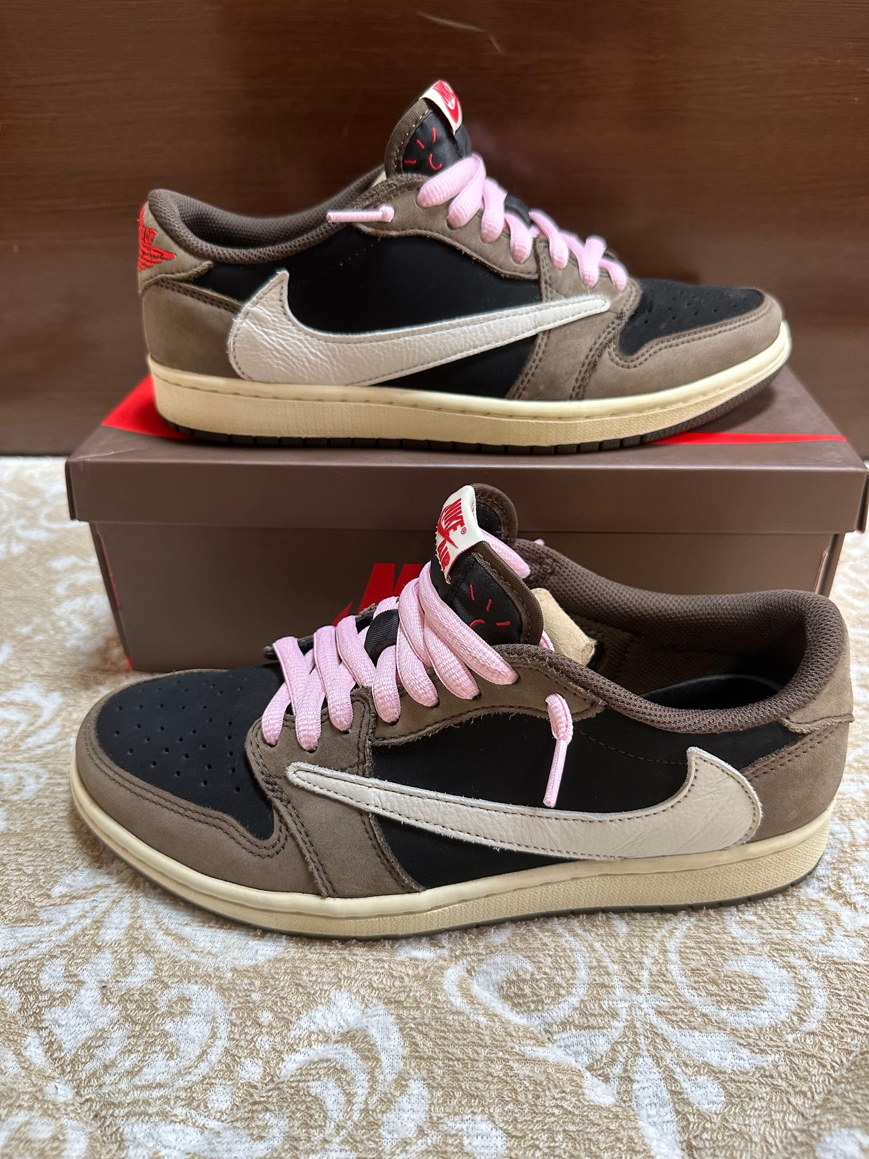 Travis Scott × Nike Air Jordan 1 Low OG SP-T "Black/Dark Mocha"