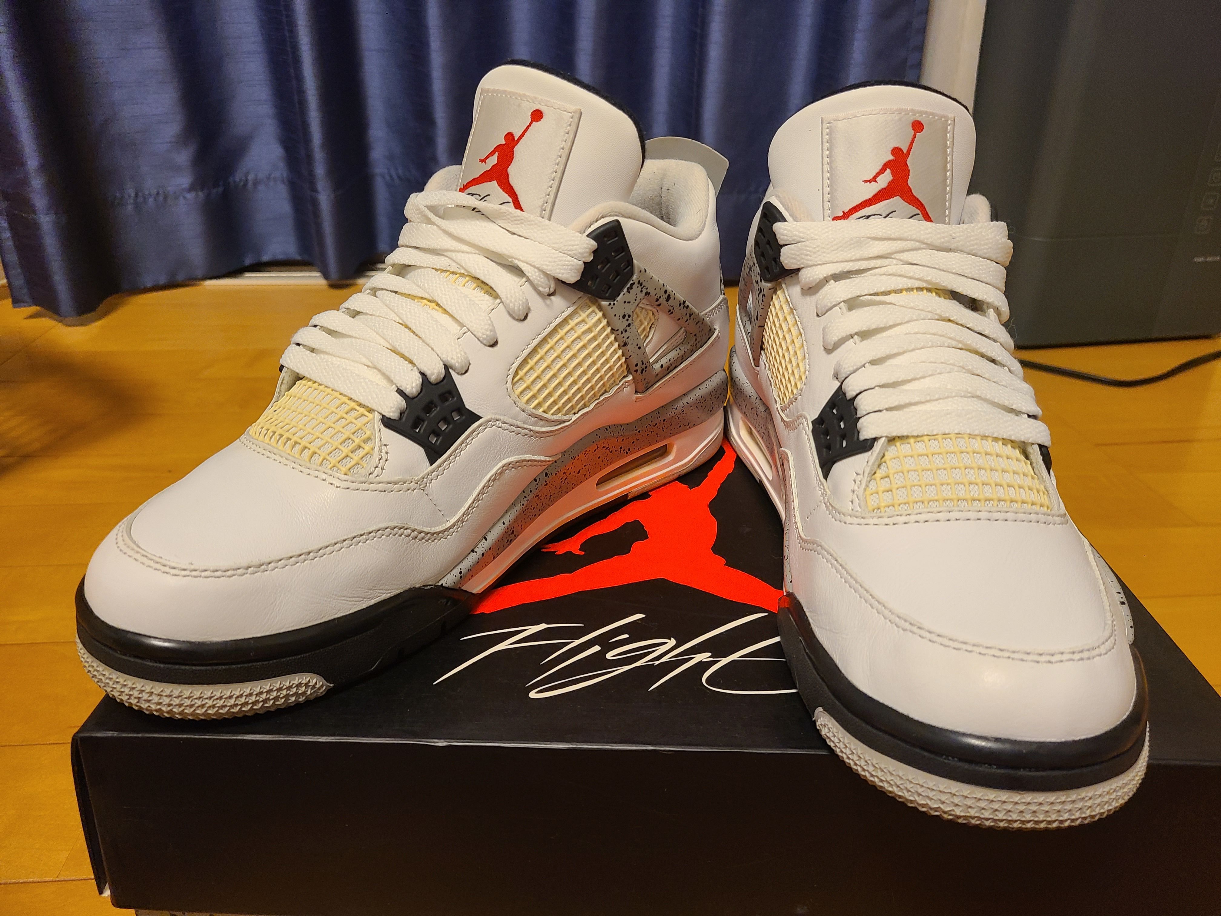 Nike Air Jordan 4 Retro "White Cement" (2016)