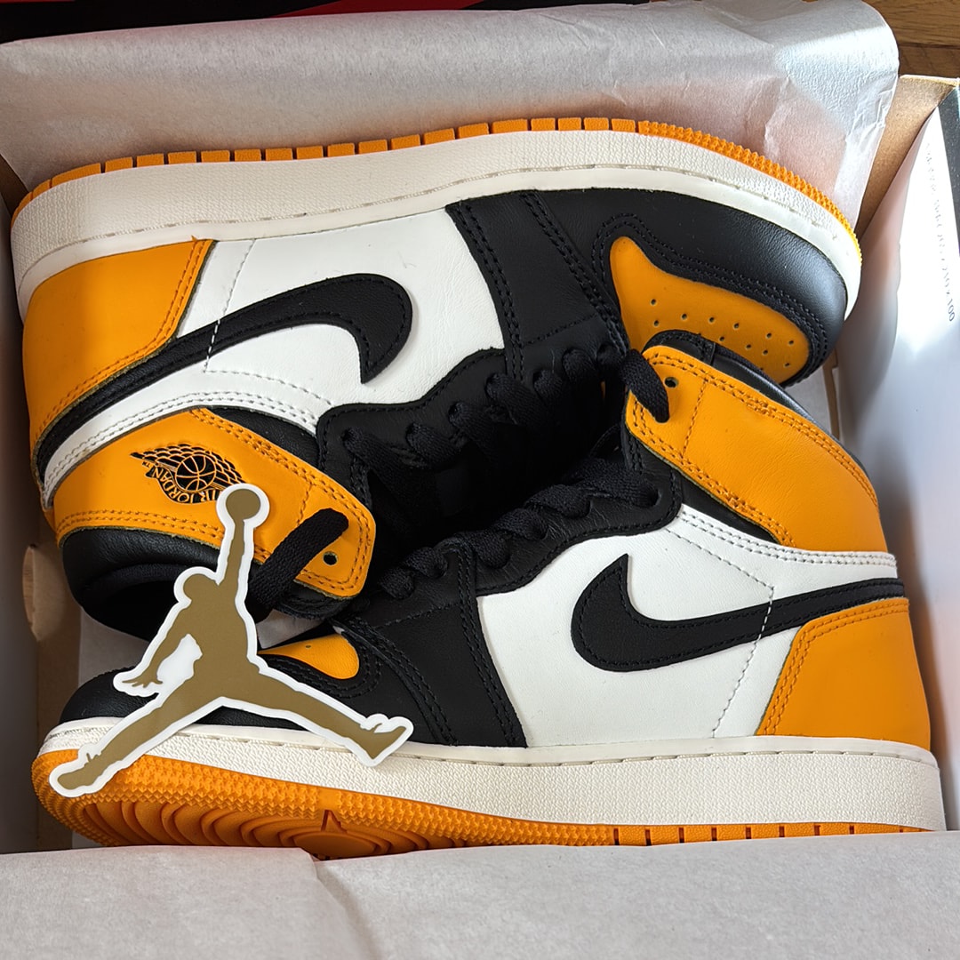 Nike GS Air Jordan 1 Retro High OG "Taxi"