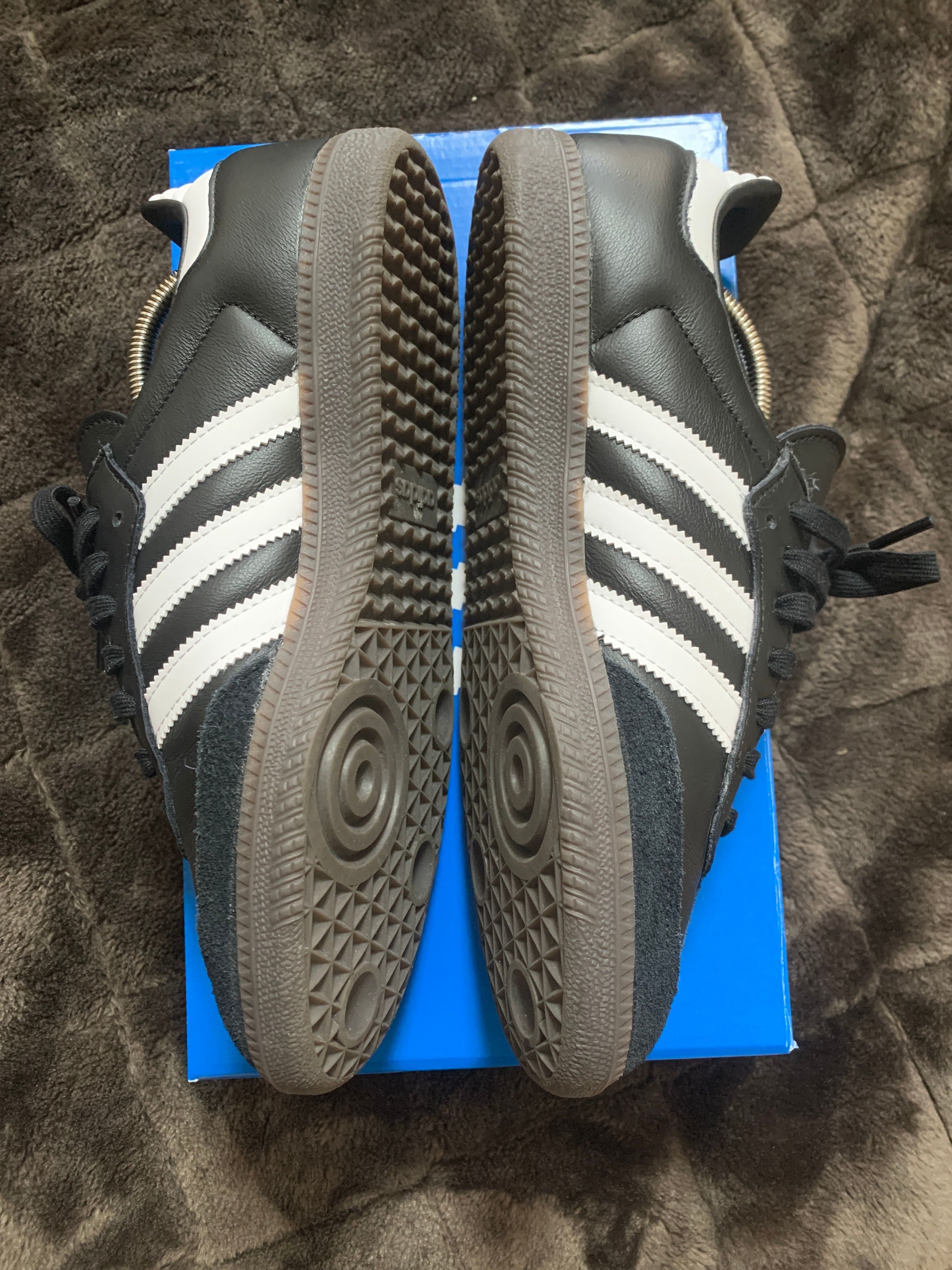 adidas Samba OG "Core Black/Cloud White/Gum"